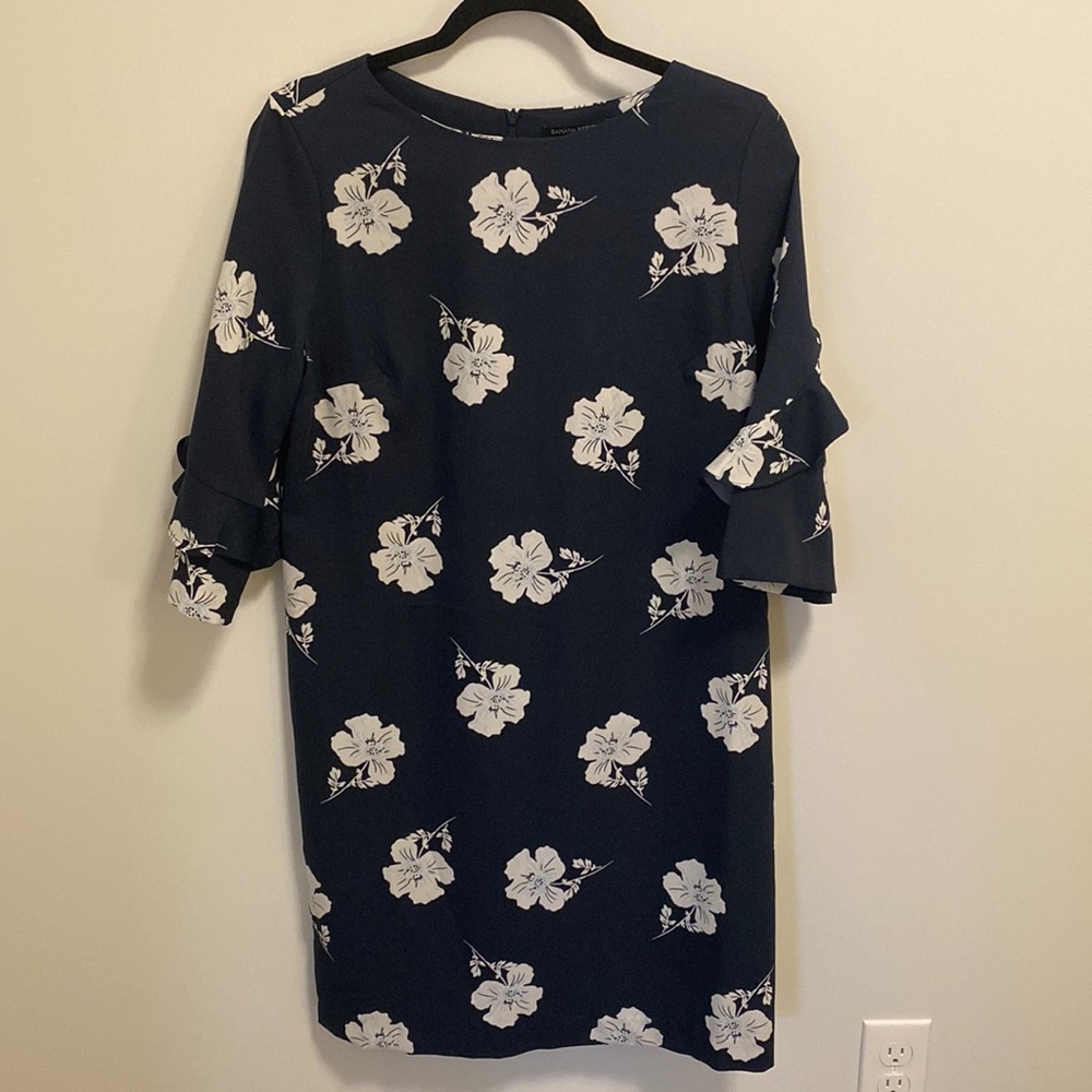 Banana Republic Hibiscus Shift Dress